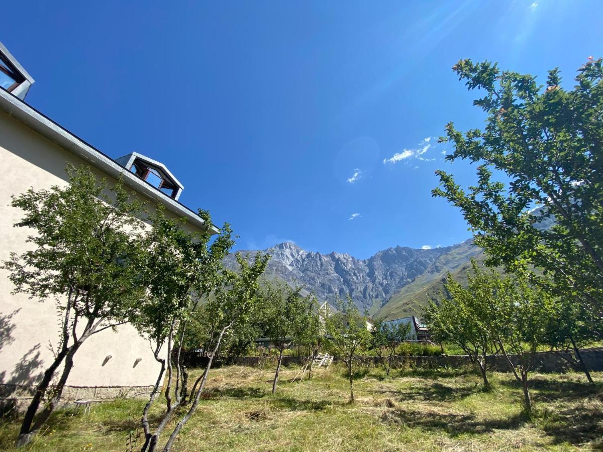 Villa Kazbegi Exterior photo