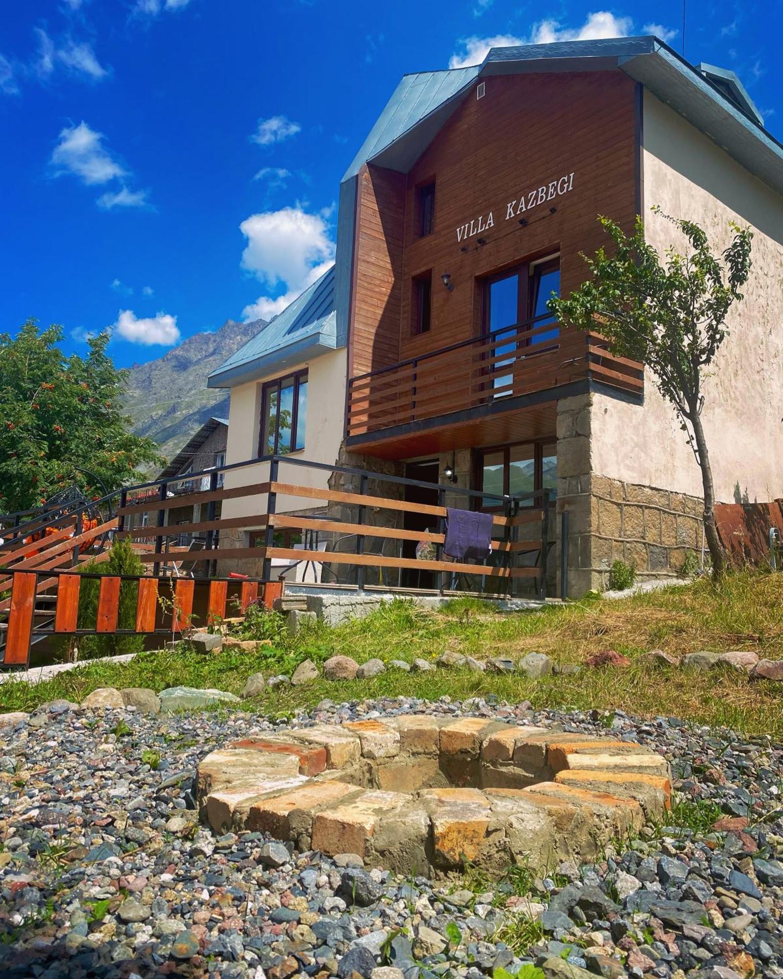 Villa Kazbegi Exterior photo